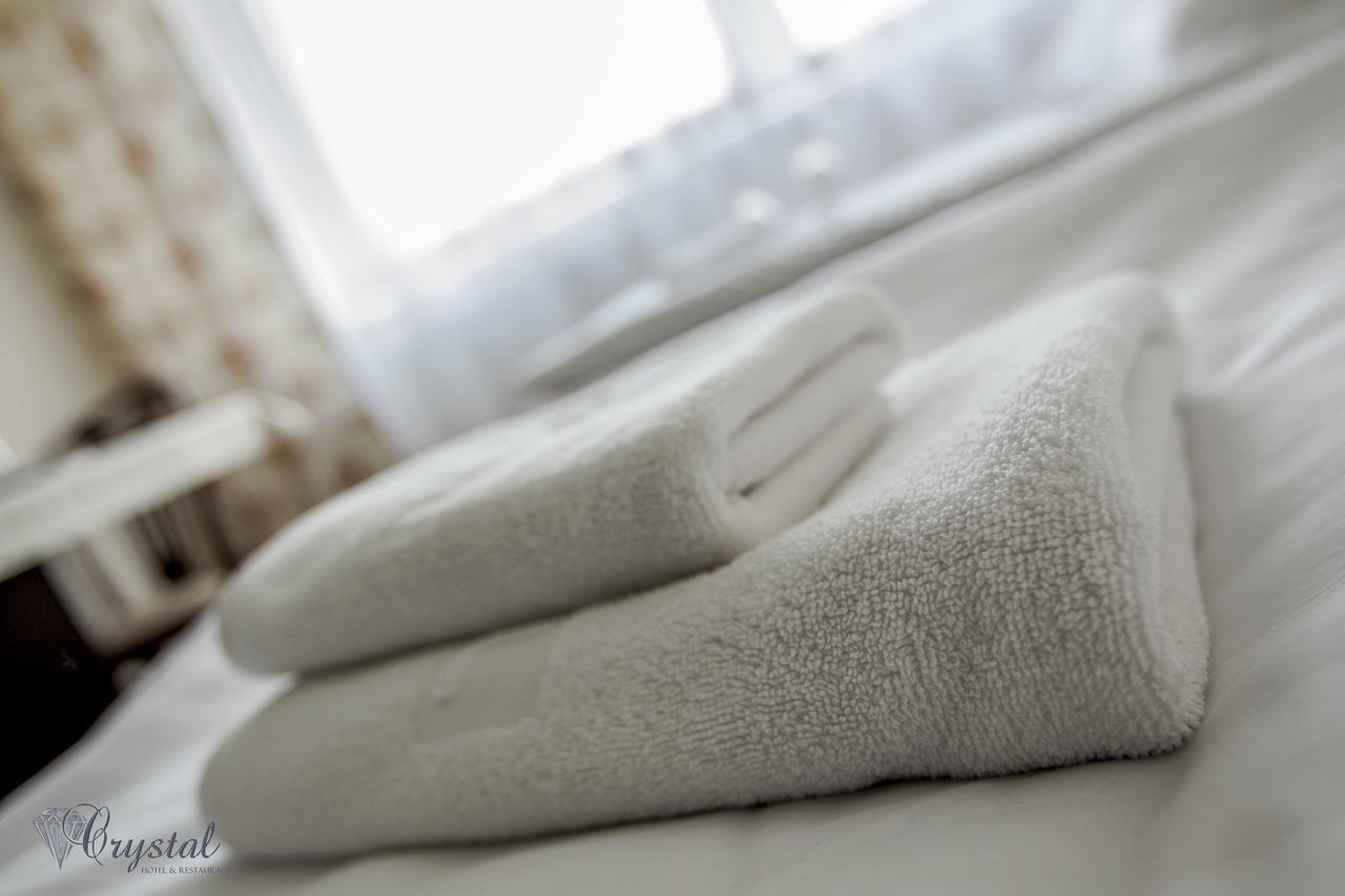 Hotel Crystal Janikowo Kültér fotó